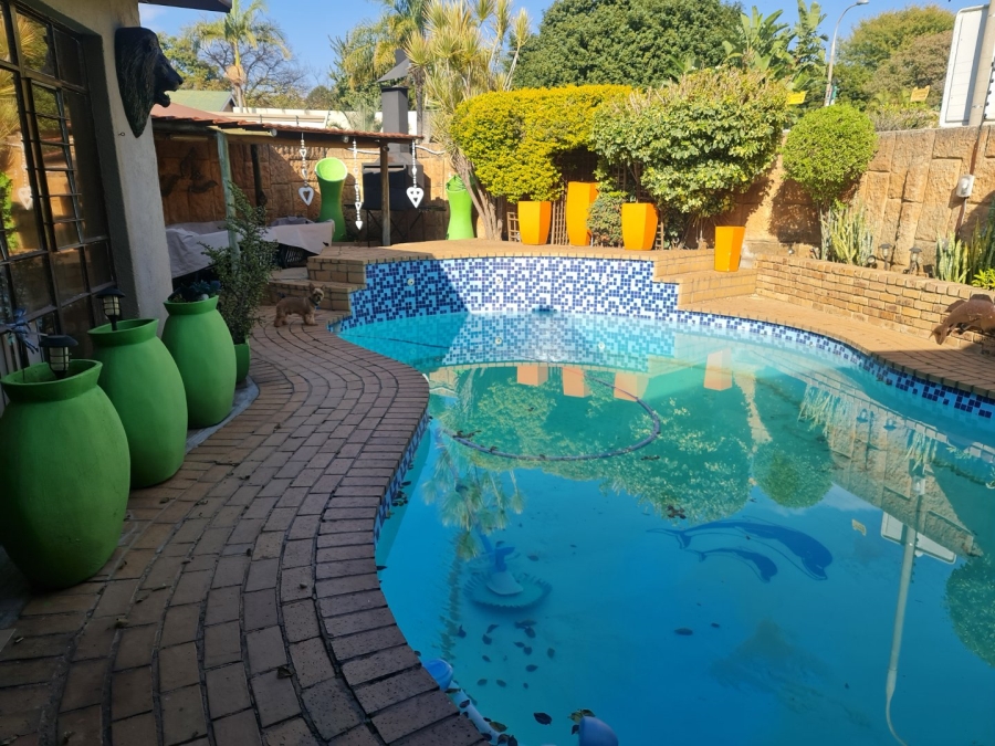 4 Bedroom Property for Sale in Protea Park North West